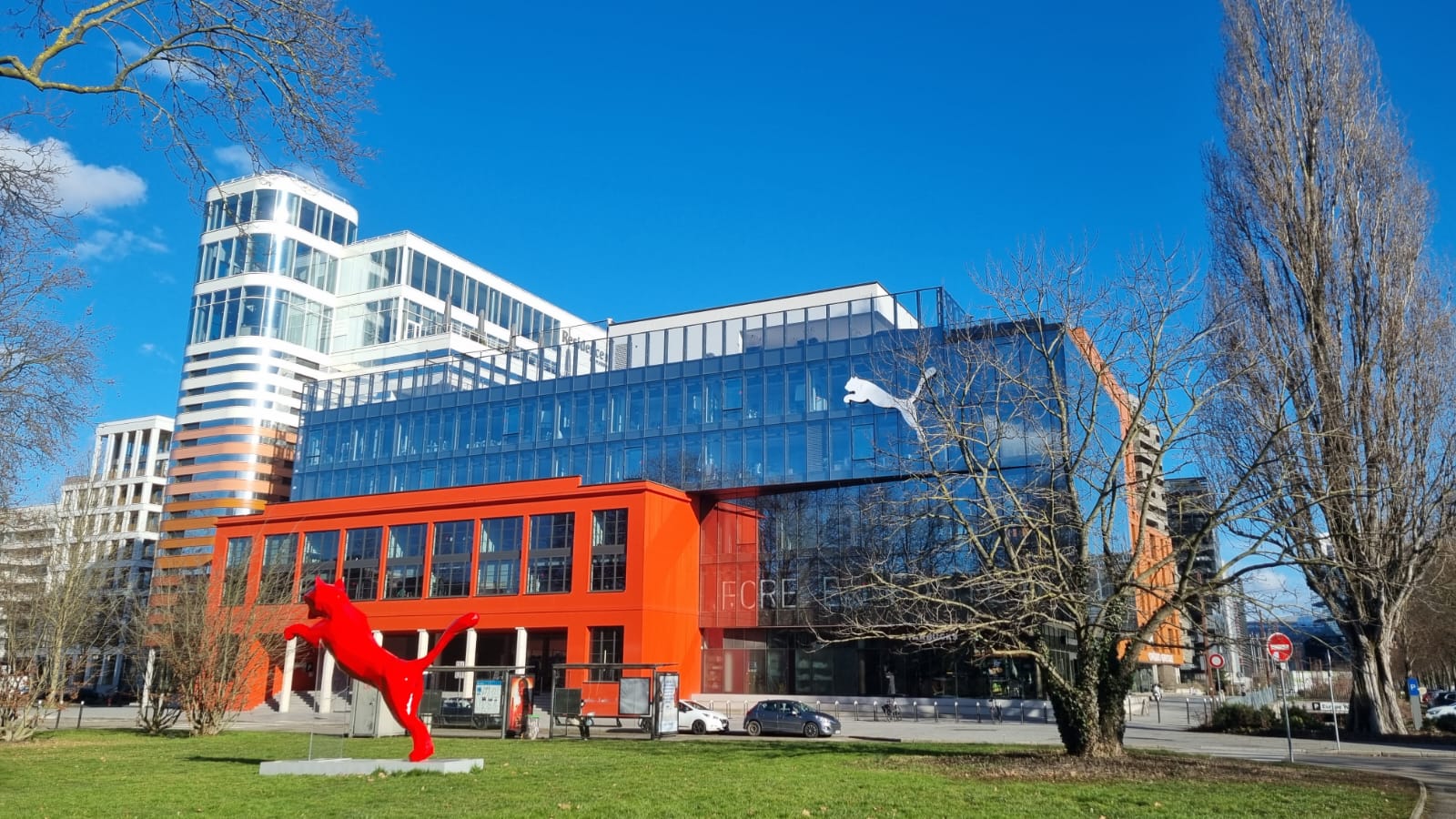 🏨 Pourquoi organiser votre événement professionnel dans un lieu hybride à Strasbourg ?